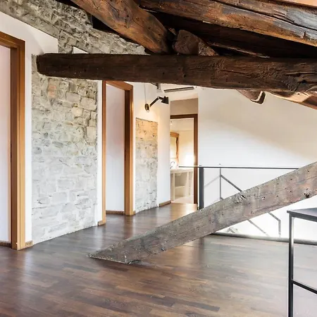 Appartement Palazzo Del Pero Luxury Attic - Bymyhomeincomo Como