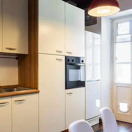 아파트 Palazzo Del Pero Luxury Attic - Bymyhomeincomo