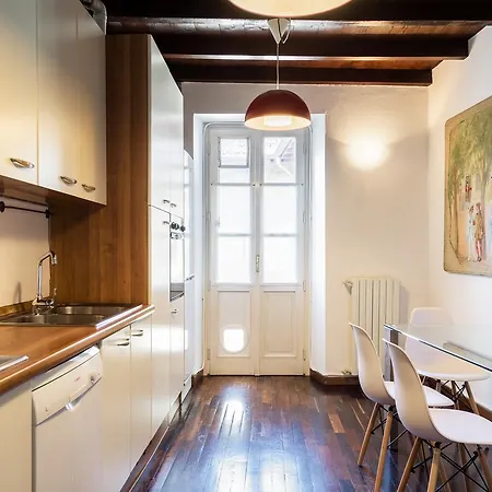 Palazzo Del Pero Luxury Attic - Bymyhomeincomo 아파트